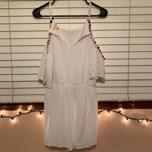 white romper!! with little fuzz balls!! - Picture 3 of 4